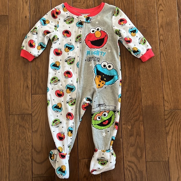 Bundle of 6 baby sleepers - Picture 7 of 8